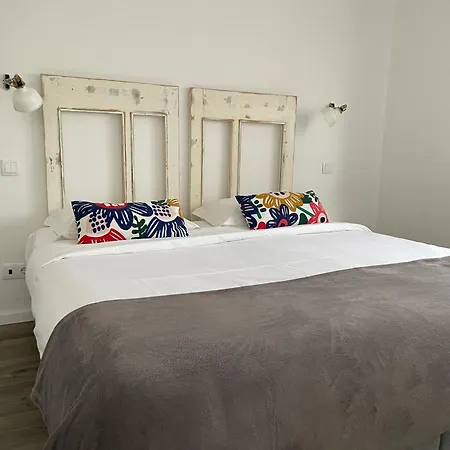 Botica Guest house *